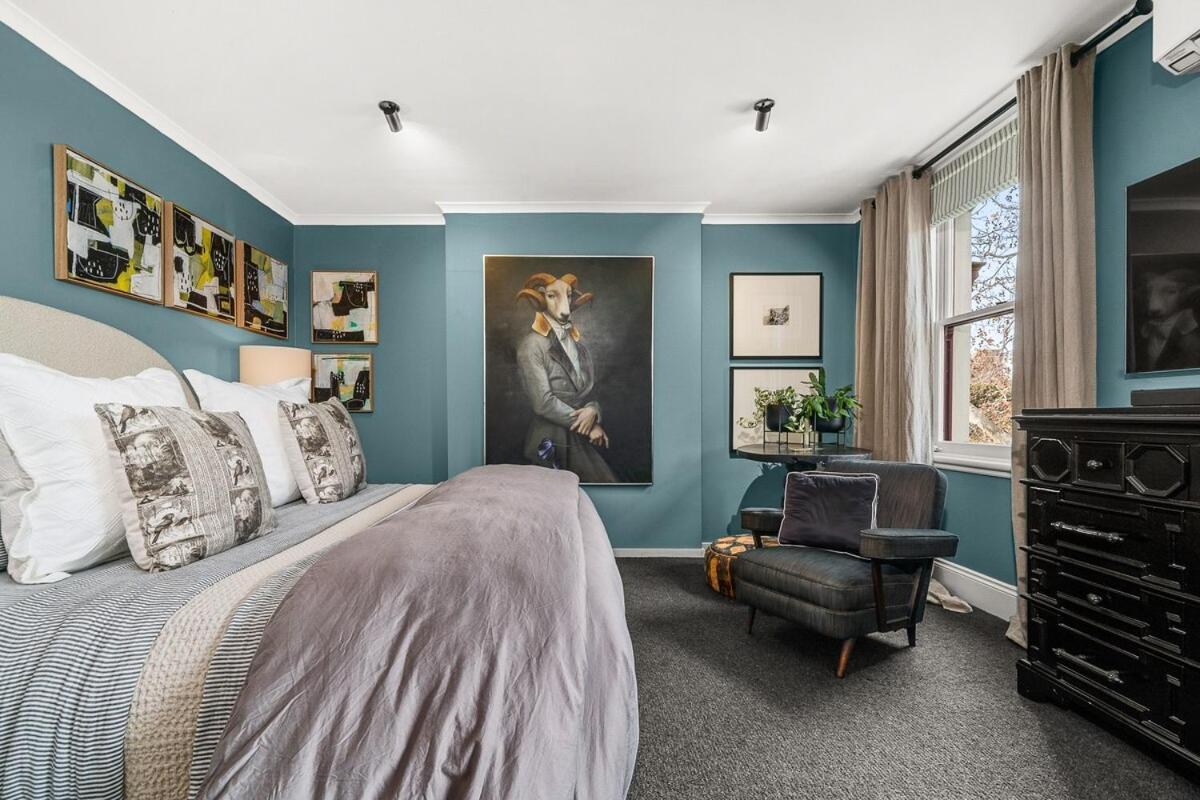 Surry Hills Gem Spacious 3-story Terrace & Parking Holiday home *